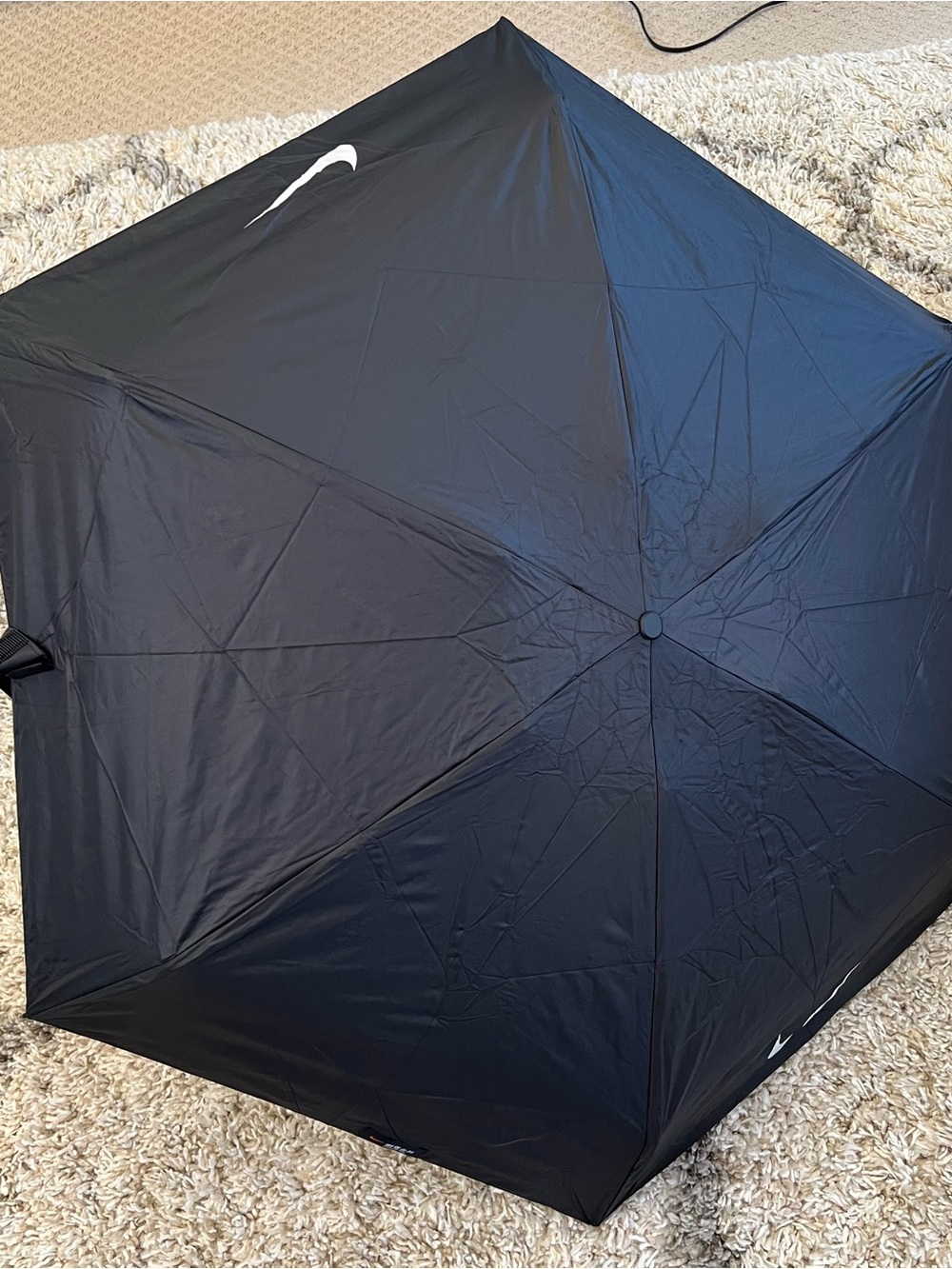 ✔️New✔️ NIKE SUPER RARE Asia Exclusive Capsule Compact Umbrella - Picture 5 of 9